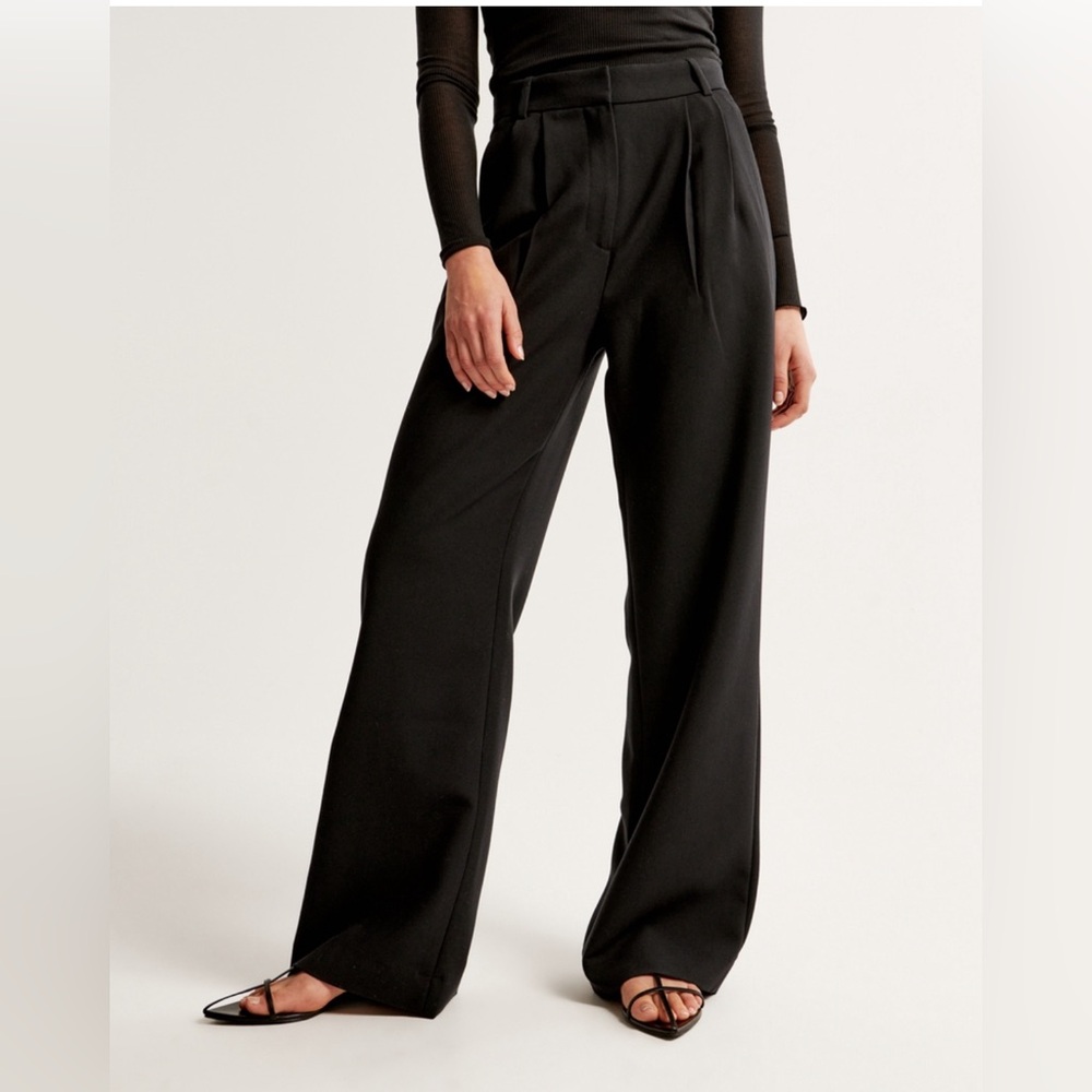 Abercrombie Sloane Tailored Wide Leg Pant